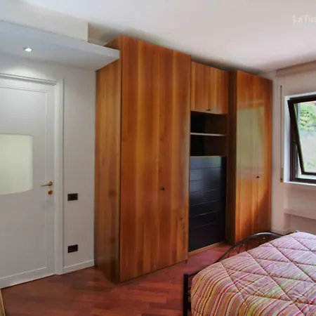 Casa Eli Апартаменты Леза